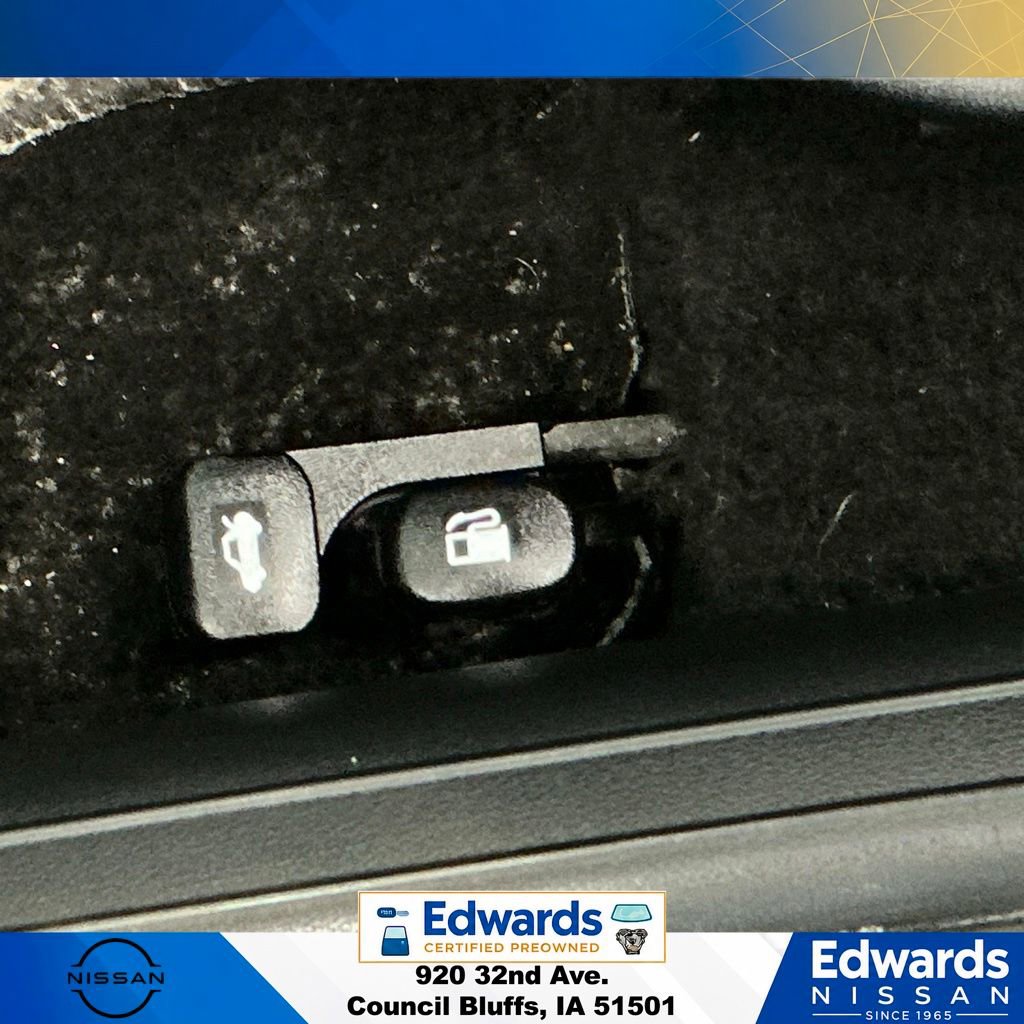 Used 2024 Hyundai Elantra SEL w/ Convenience Package FWD image 24