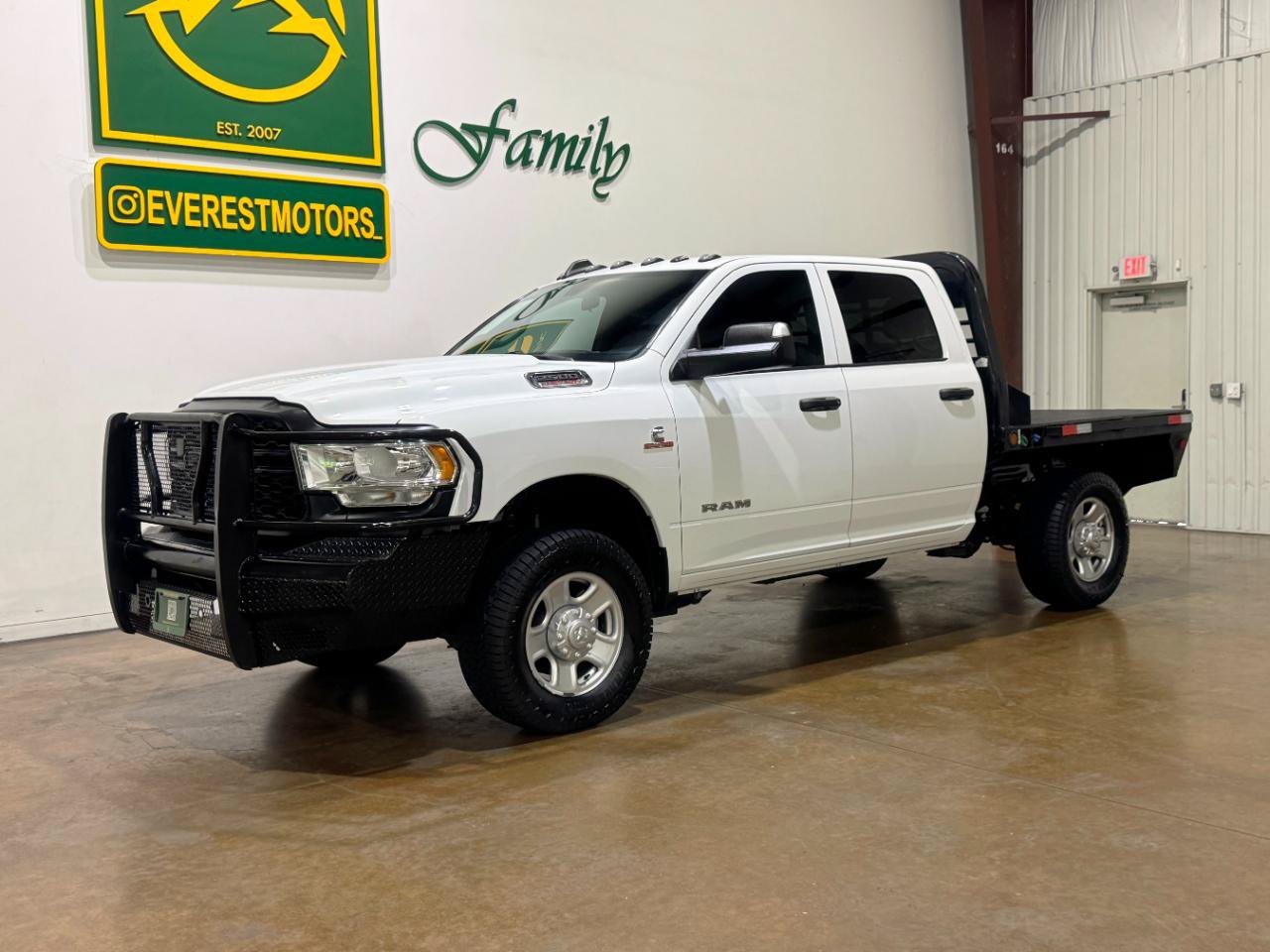Used 2022 RAM 2500 Tradesman AWD/4WD image 3