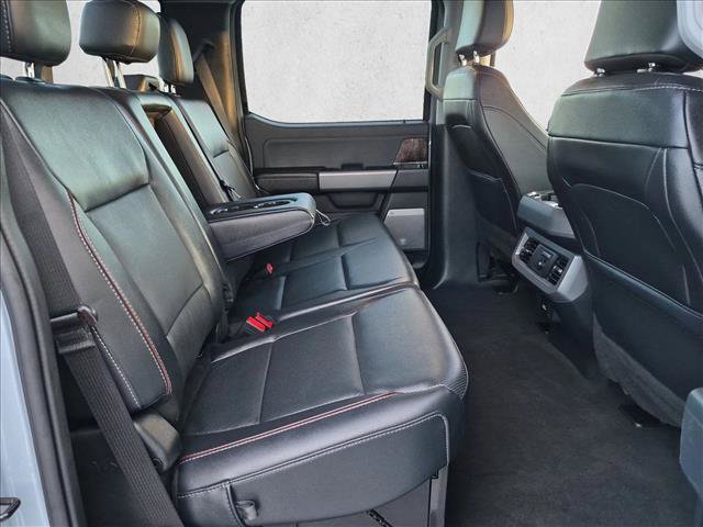 Used 2024 Ford F250 Lariat w/ Black Appearance Package AWD/4WD image 20