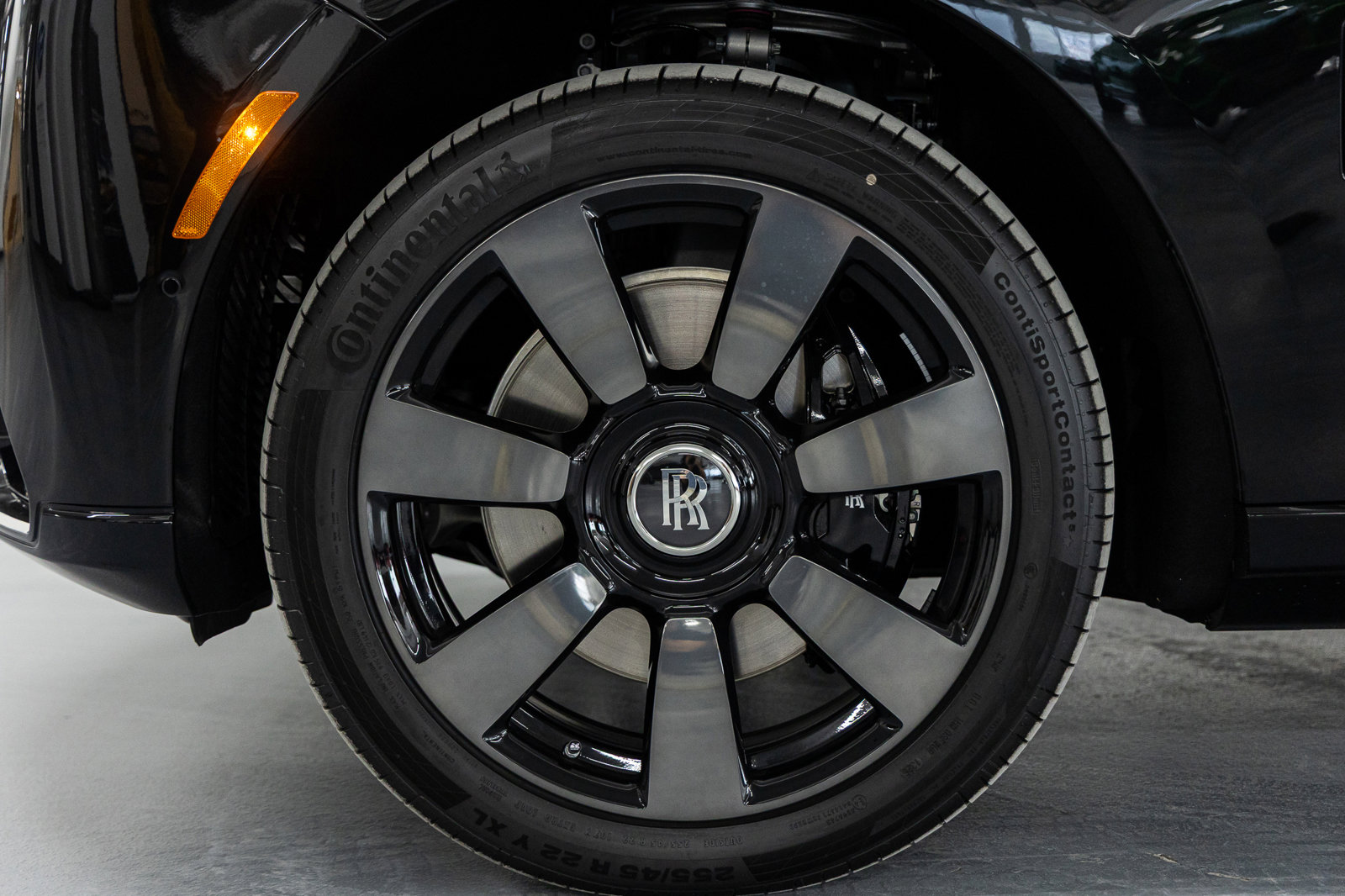 New 2026 Rolls-Royce Cullinan image 14