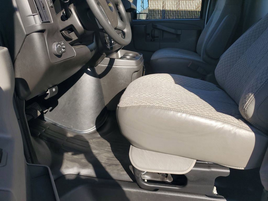 New 2025 Chevrolet Express 3500 w/ Power Convenience Package image 13