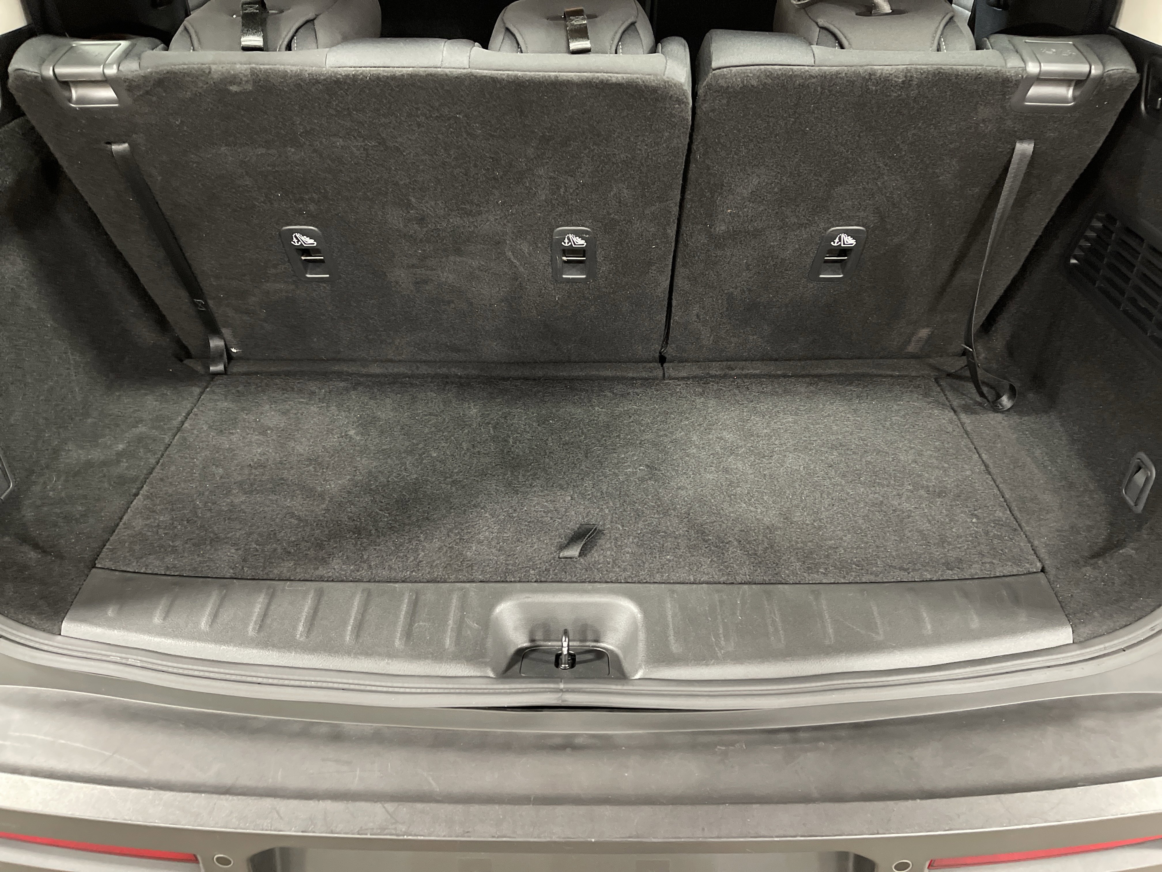 Used 2024 Nissan Pathfinder S image 13