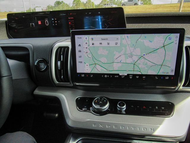 New 2025 Ford Expedition Max Active image 14