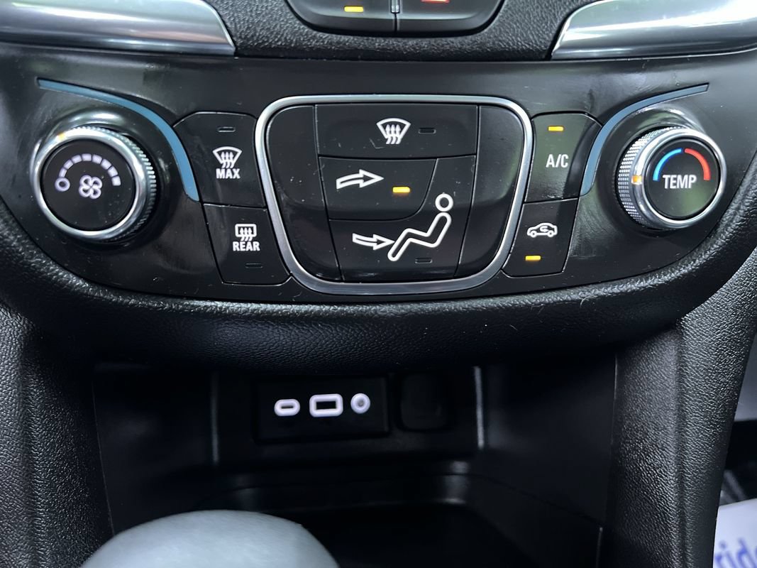 Used 2024 Chevrolet Equinox LT w/ LPO, Floor Liner Package AWD/4WD image 23