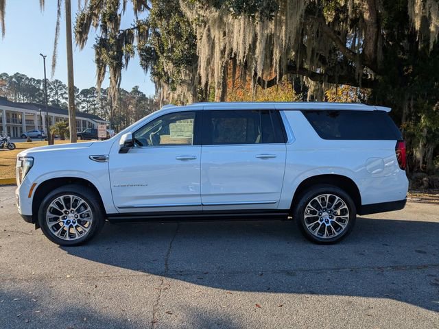 New 2026 GMC Yukon XL Denali w/ Denali Reserve Package image 8
