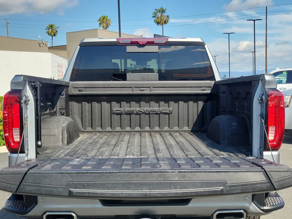 Used 2023 GMC Sierra 1500 Denali w/ Technology Package image 9