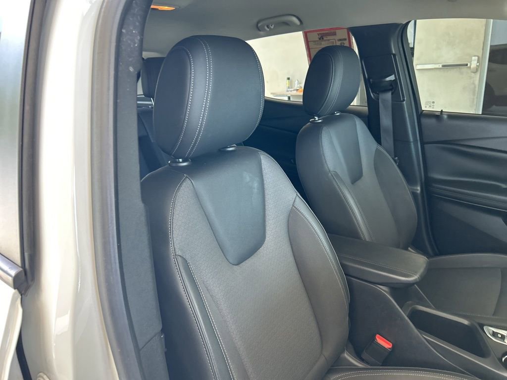 Used 2022 Buick Encore GX Select FWD image 20
