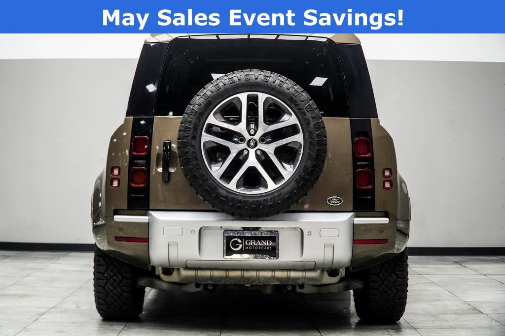 Used 2022 Land Rover Defender 110 XS Edition AWD/4WD image 11