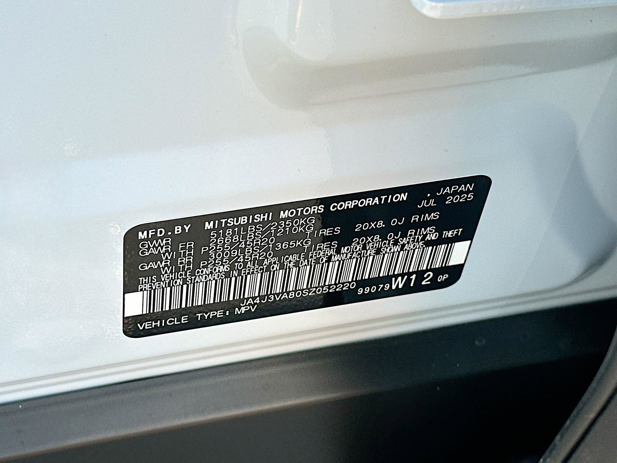 New 2025 Mitsubishi Outlander SE image 22