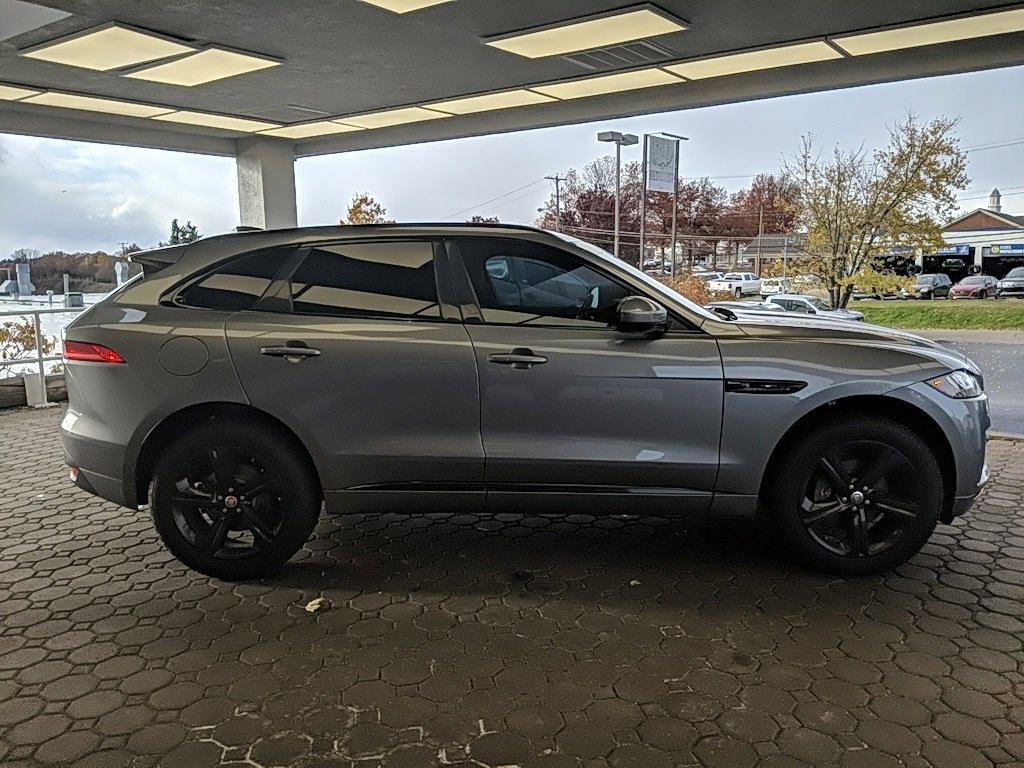 Used 2020 Jaguar F-PACE Checkered Flag image 4