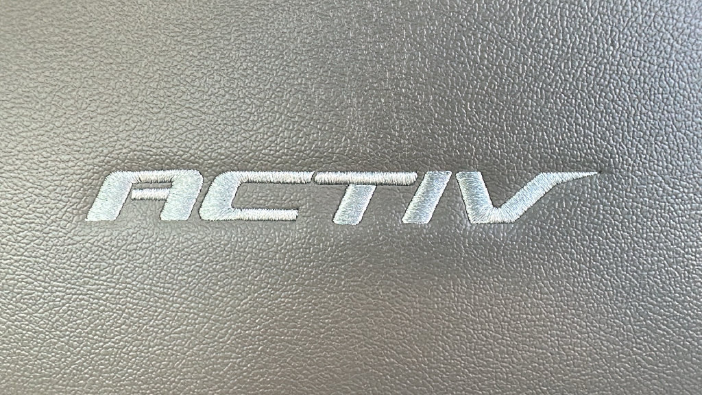 Used 2025 Chevrolet Trax ACTIV w/ Driver Confidence Package FWD image 5