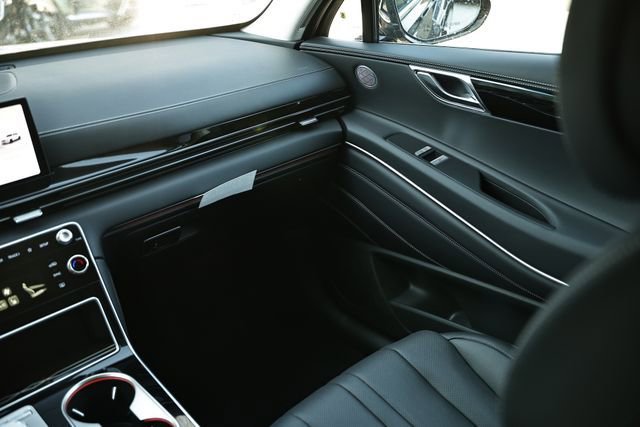New 2026 Genesis GV80 2.5T RWD image 29