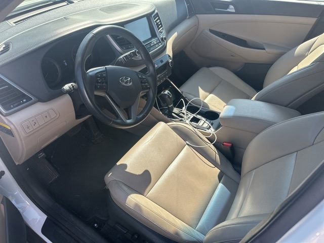 Used 2017 Hyundai Tucson SE Plus AWD/4WD image 18