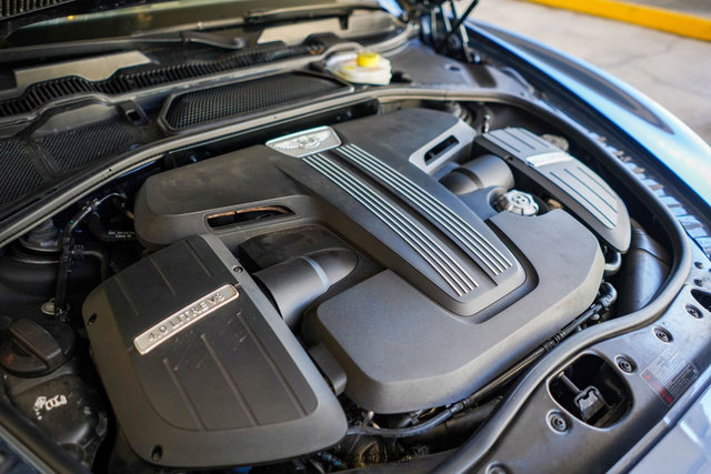 Used 2014 Bentley Continental GT image 28