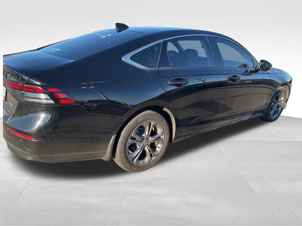 Used 2024 Honda Accord EX-L image 13