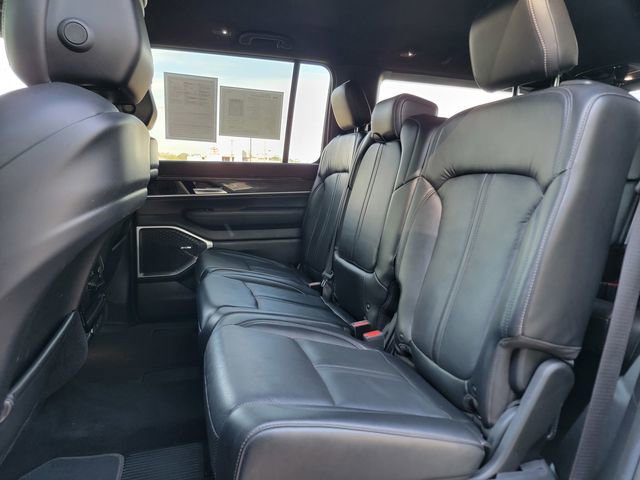 Certified 2022 Jeep Wagoneer Series II image 21