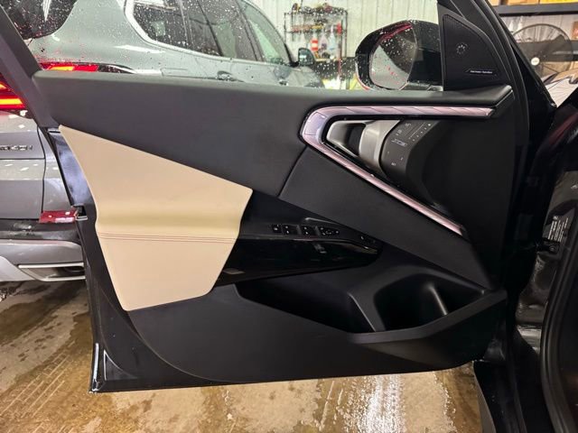 New 2026 BMW X3 xDrive30 w/ Premium Package image 12