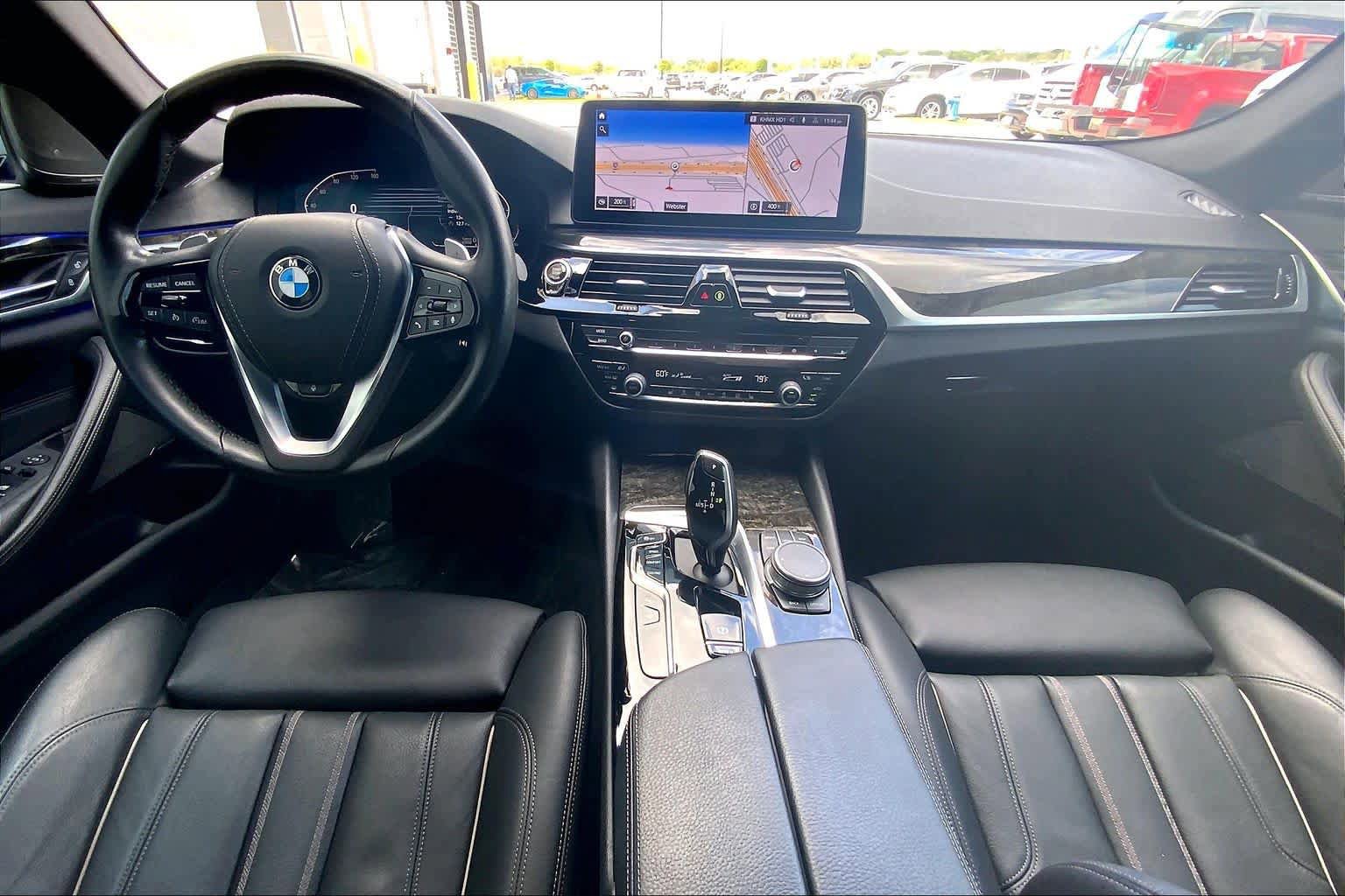Used 2021 BMW 530i w/ Premium Package RWD image 14