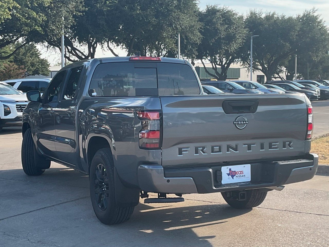 New 2027 Nissan Frontier SV RWD image 6