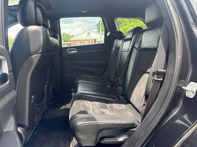 Used 2015 Jeep Grand Cherokee Altitude AWD/4WD image 11