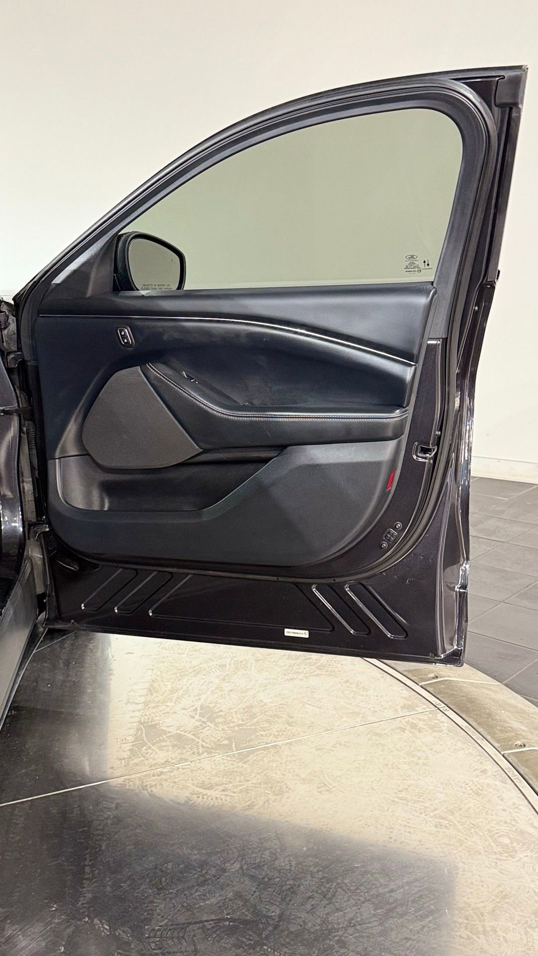 Used 2022 Ford Mustang Mach-E Select image 51