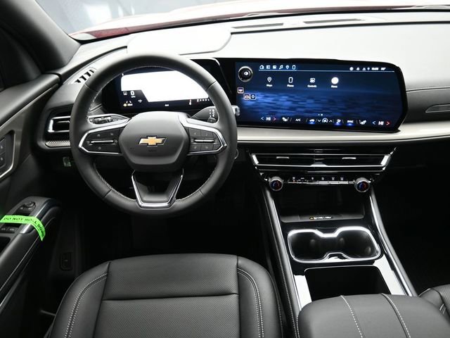 New 2026 Chevrolet Traverse LT w/ Driver Confidence Package FWD image 24