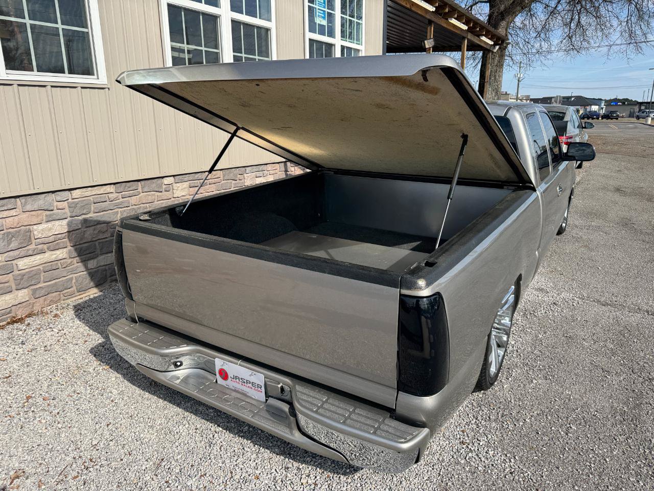 Used 2000 Chevrolet Silverado 1500 LS RWD image 12