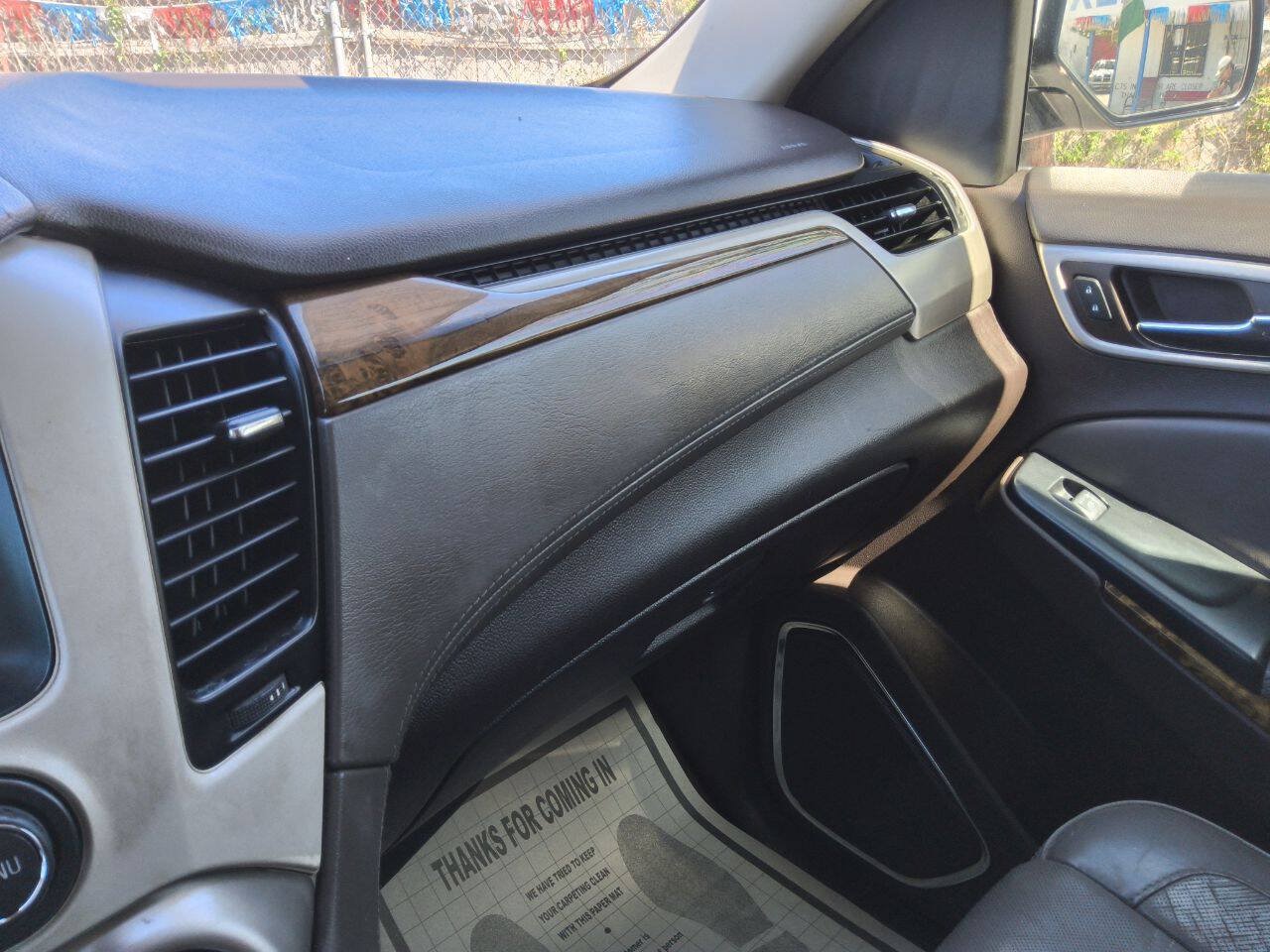 Used 2015 GMC Yukon XL Denali w/ Touring Package RWD image 21