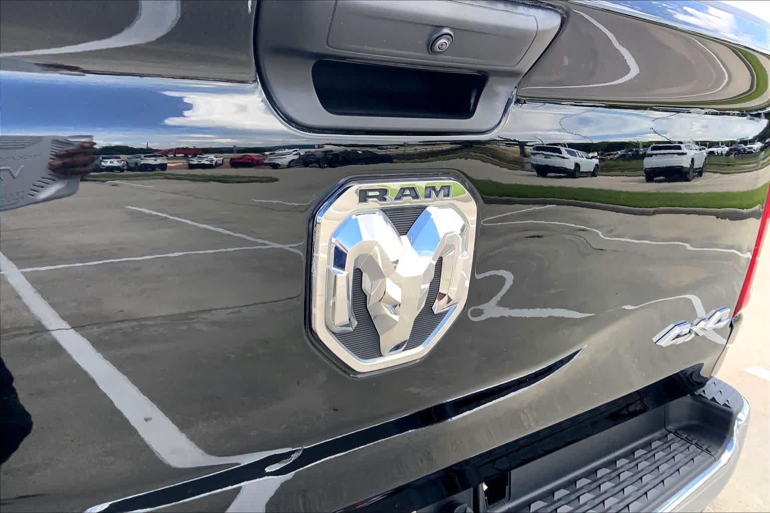 Used 2023 RAM 1500 Big Horn AWD/4WD image 59