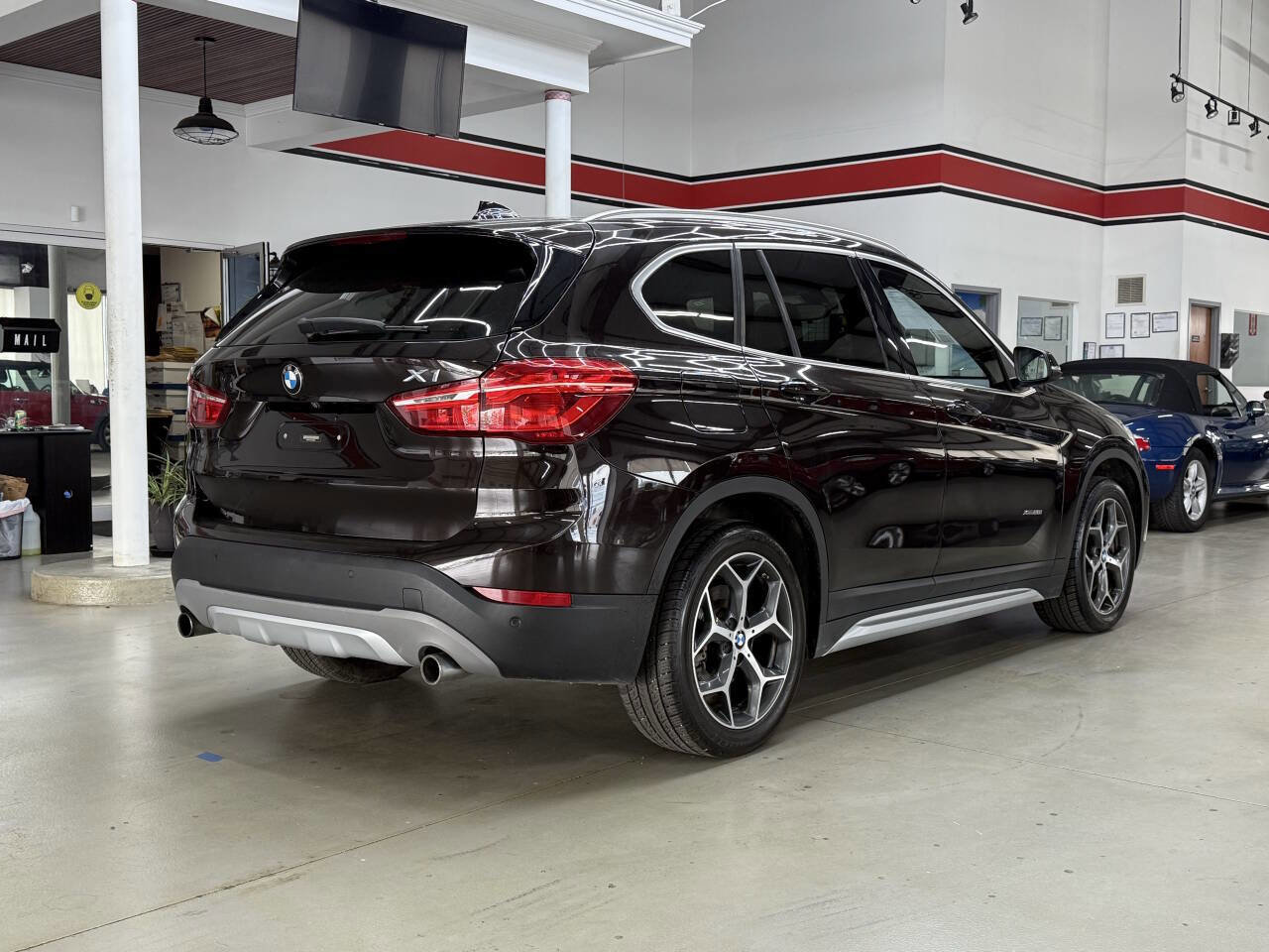 Used 2016 BMW X1 xDrive28i image 5