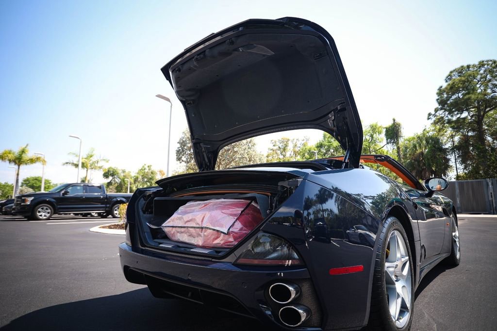 Used 2011 Ferrari California image 20