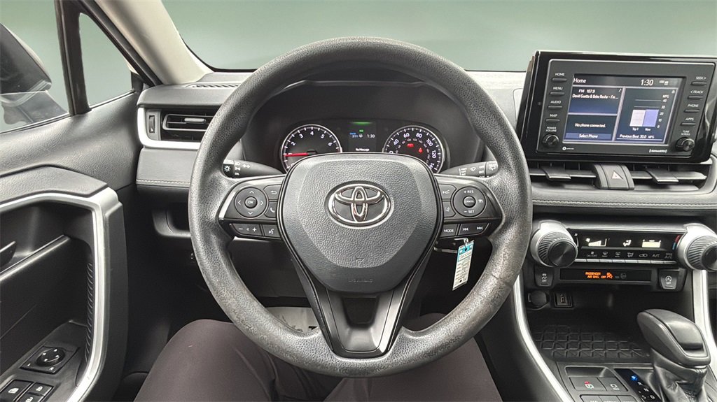 Used 2022 Toyota RAV4 LE image 12