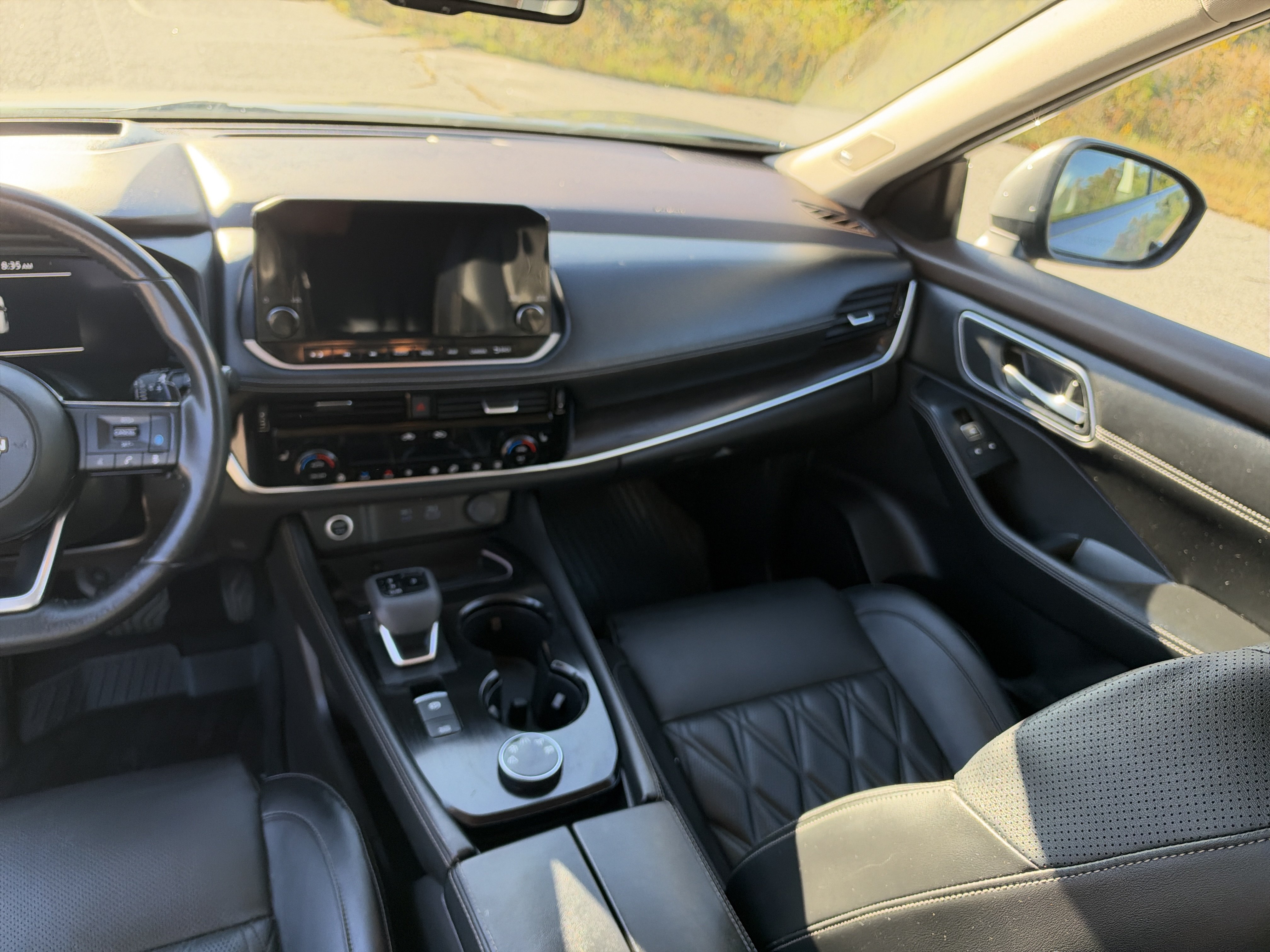 Certified 2023 Nissan Rogue Platinum w/ Platinum Premium Package AWD/4WD image 19