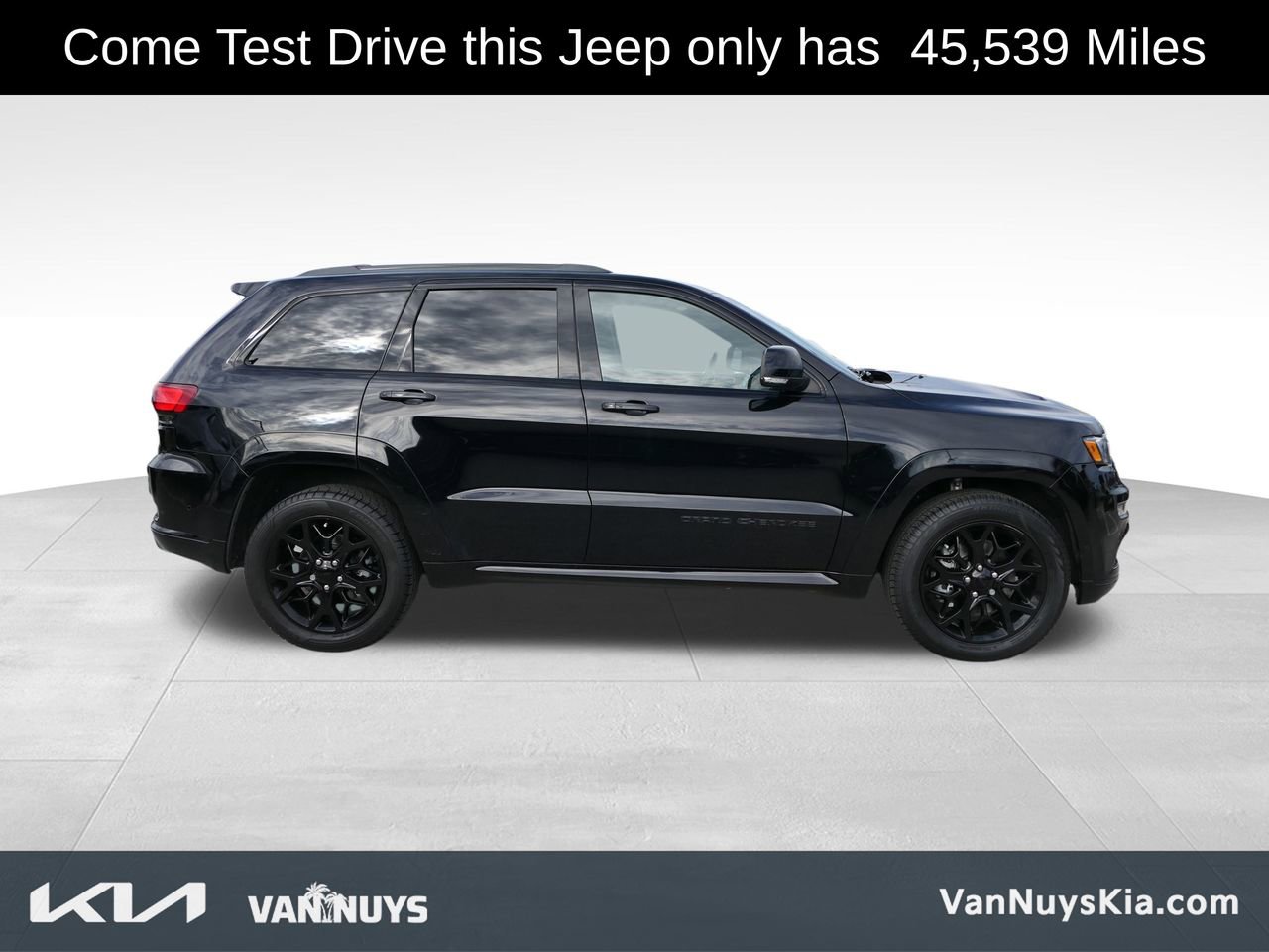 Used 2021 Jeep Grand Cherokee Limited X image 2