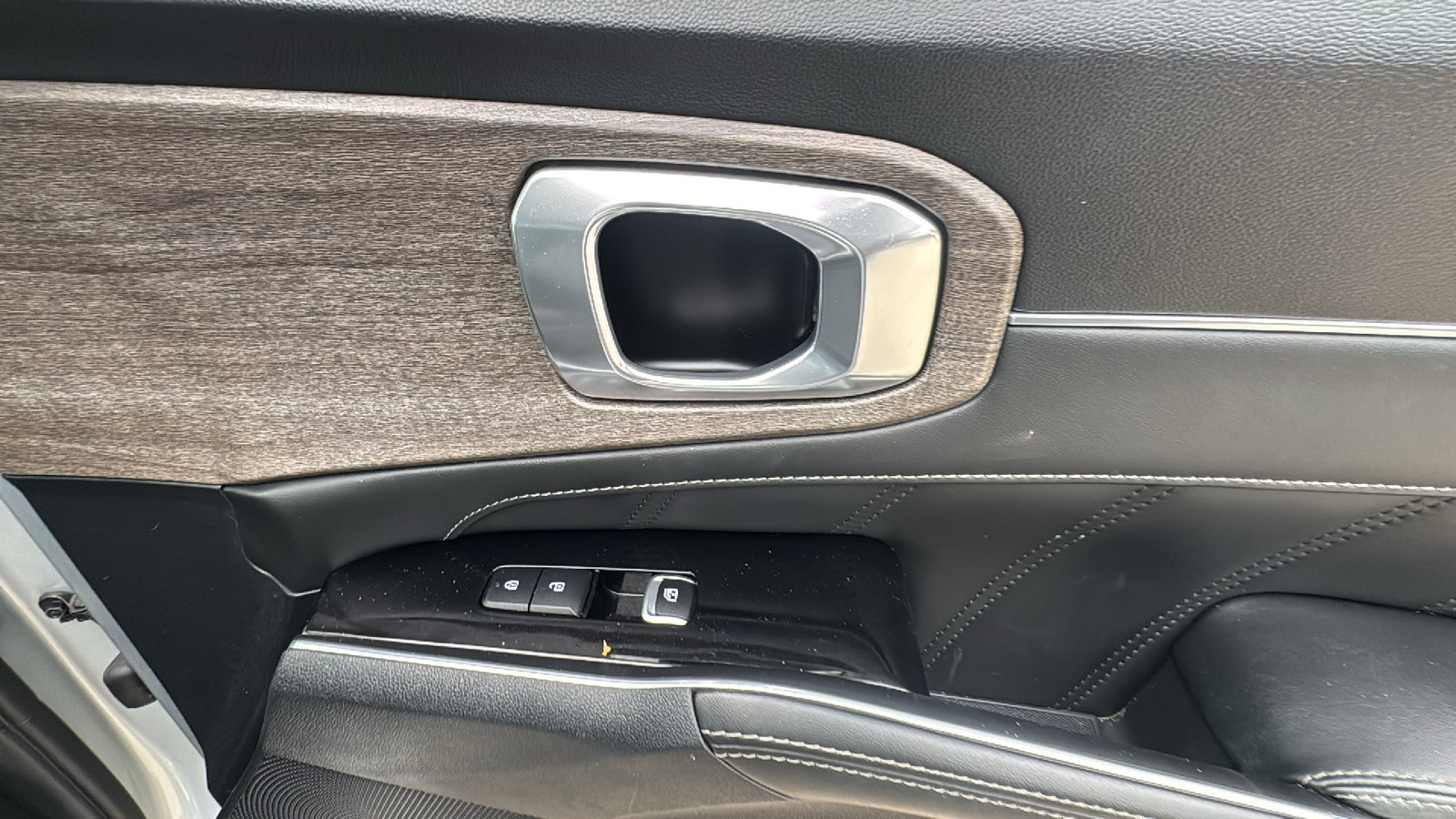 Used 2022 Kia Sorento SX Prestige AWD/4WD image 32