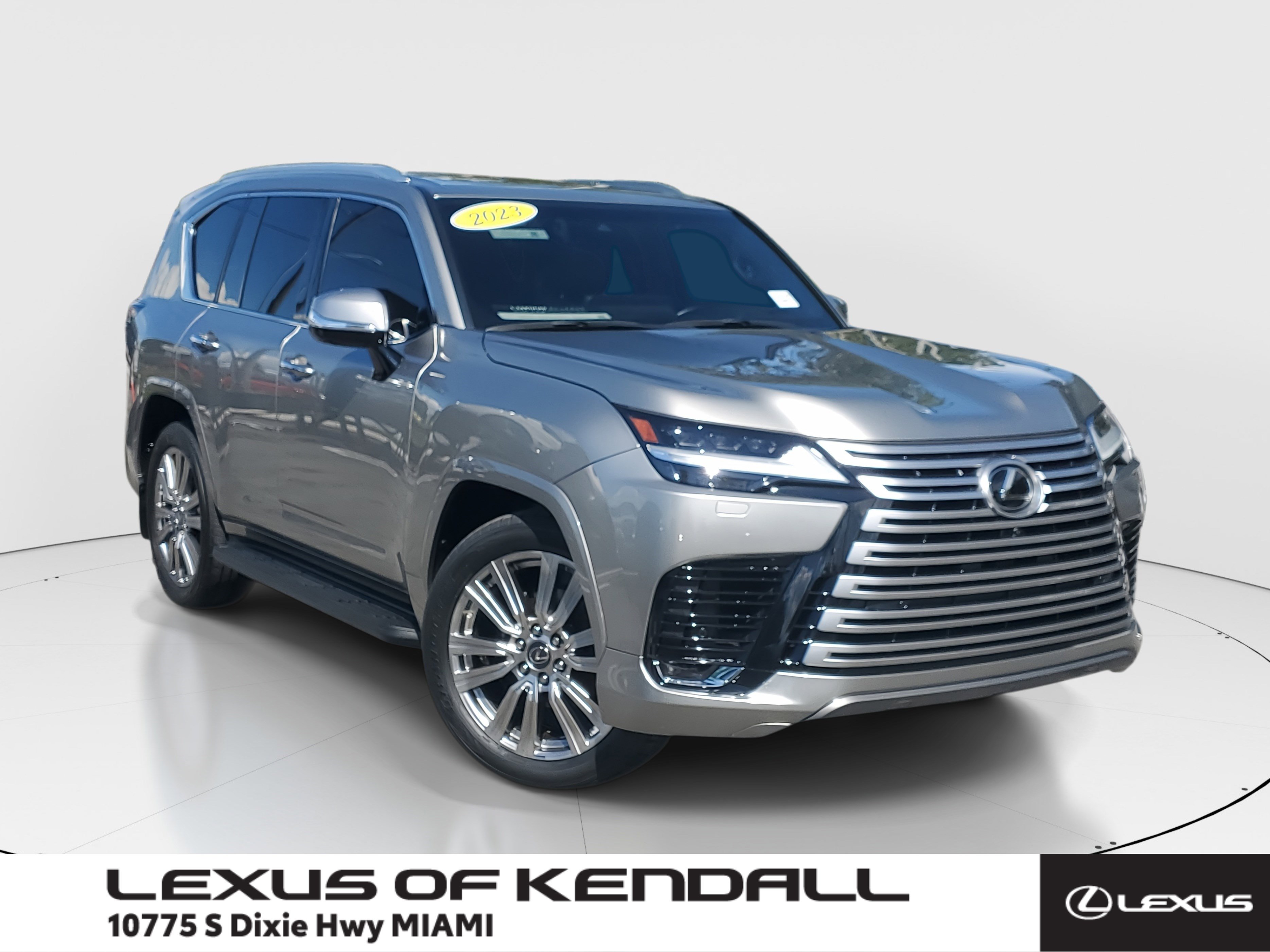 Used 2023 Lexus LX 600 4WD w/ Accessory Package (Z1)