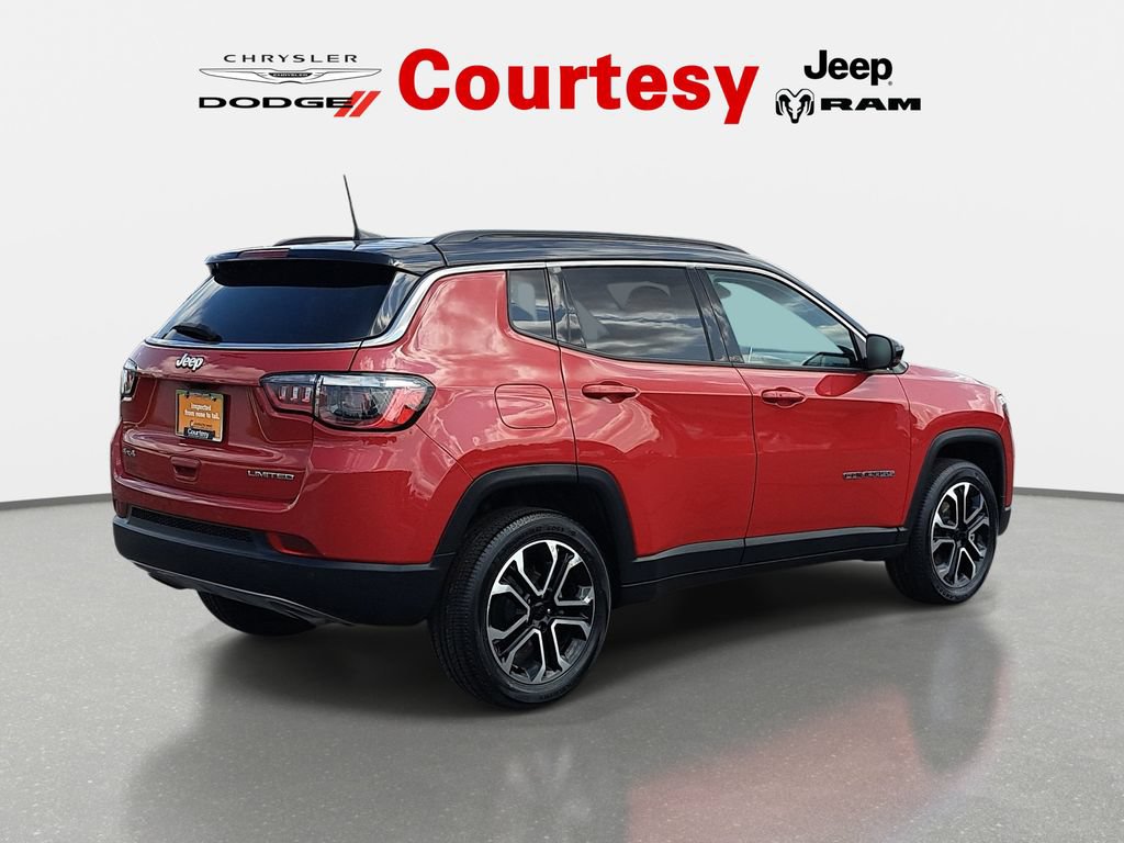 Certified 2023 Jeep Compass Limited AWD/4WD image 4