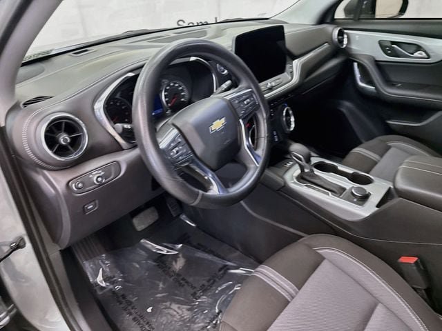 Used 2023 Chevrolet Blazer LT w/ Convenience Package FWD image 10