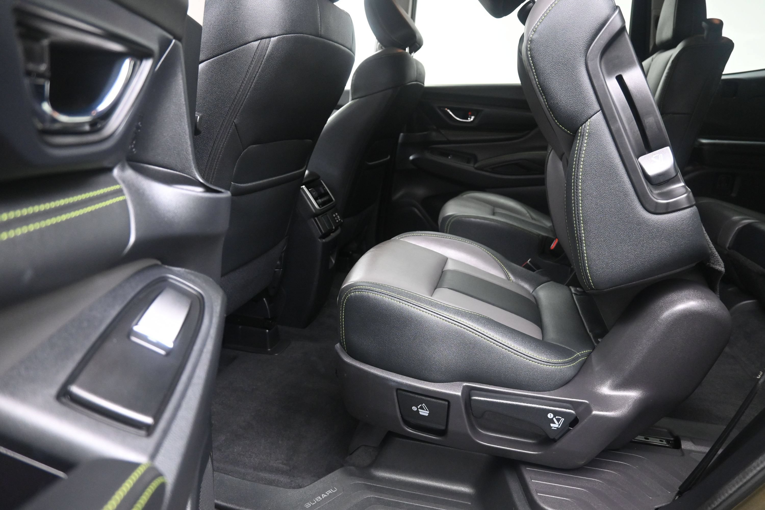 Used 2023 Subaru Ascent Onyx Edition AWD/4WD image 19