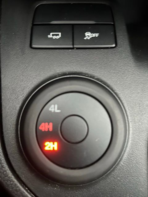 Used 2023 Ford Ranger Lariat w/ Trailer Tow Package AWD/4WD image 25