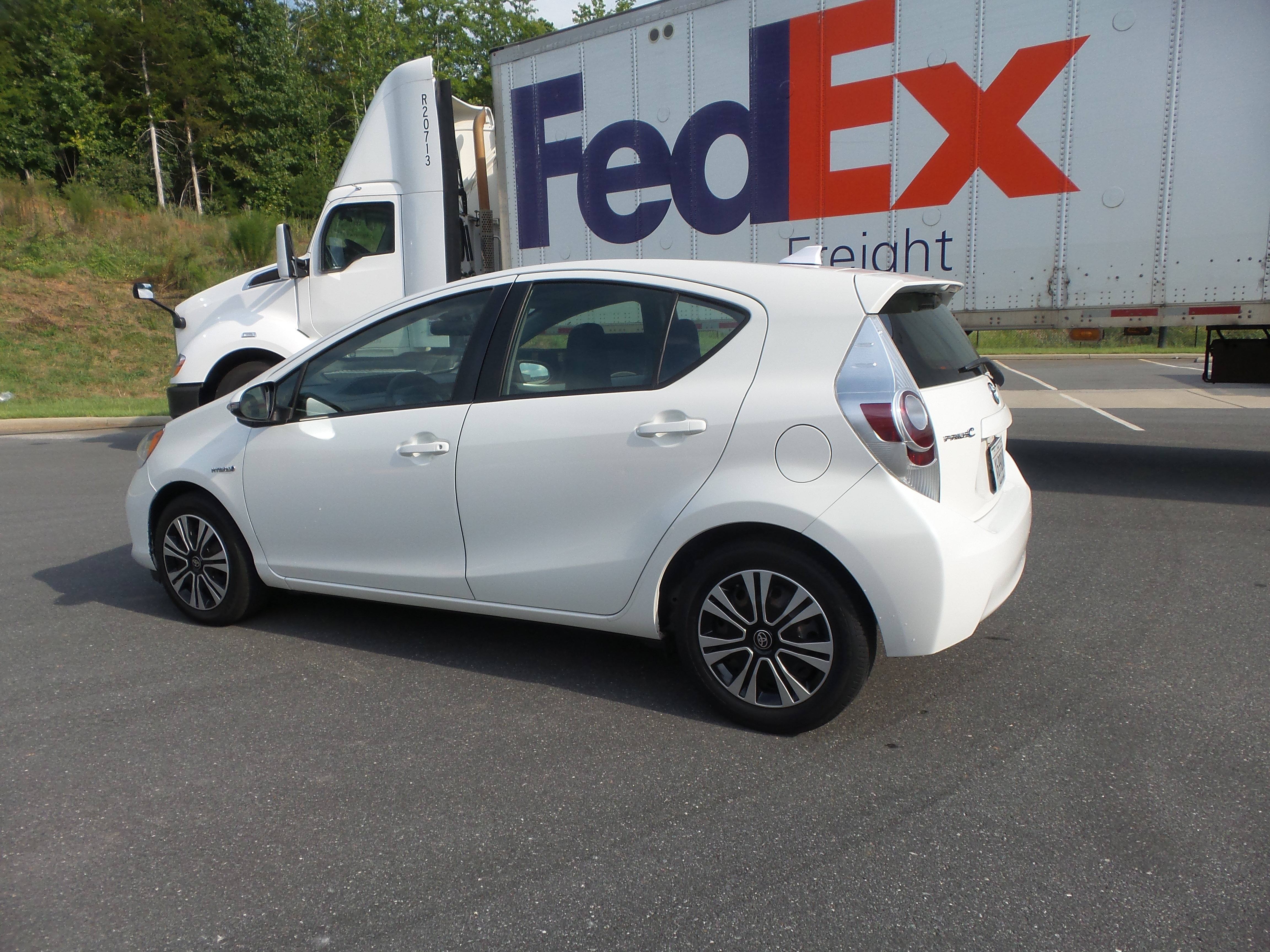 Used 2013 Toyota Prius C One FWD image 13