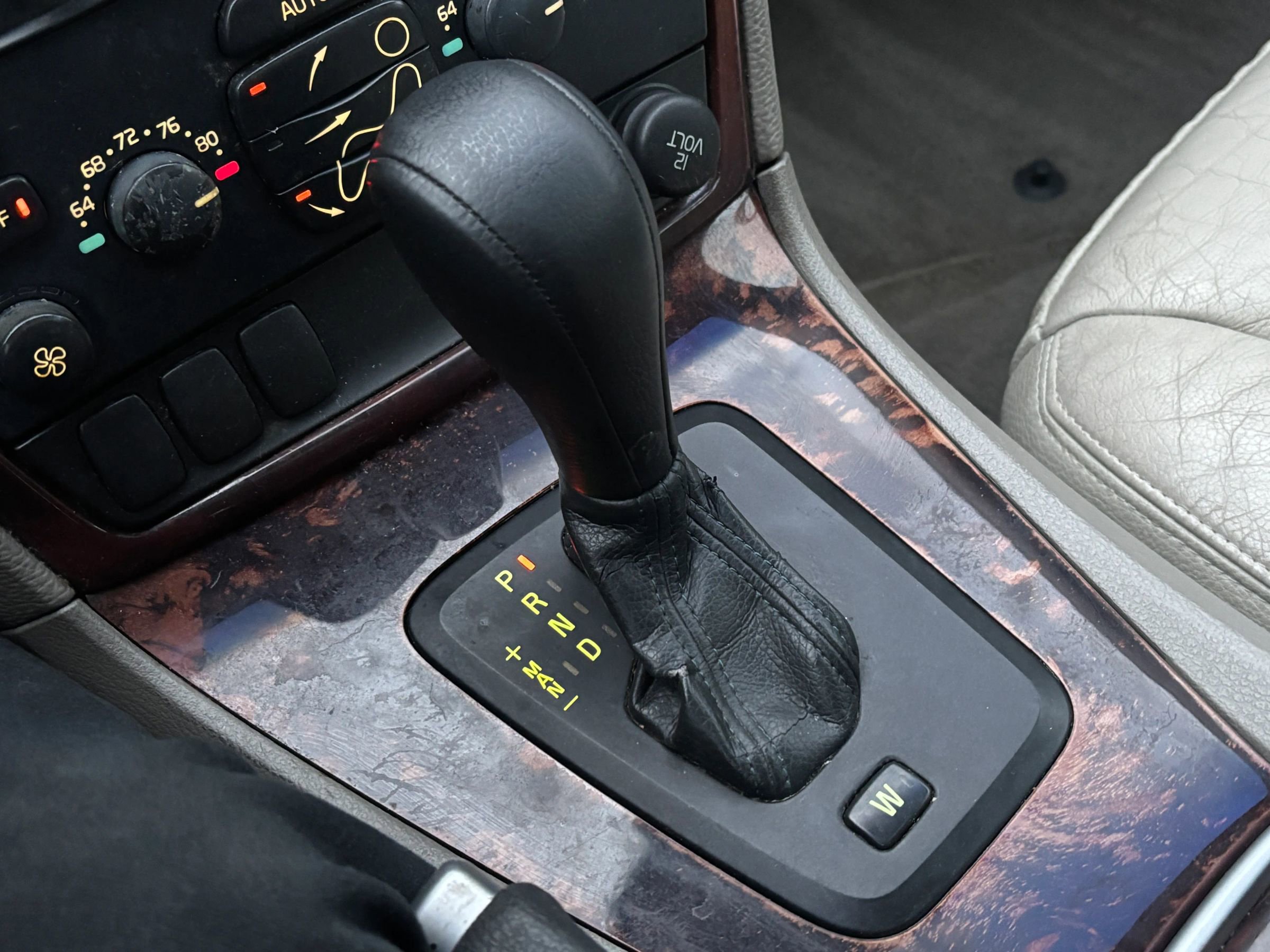 Used 2007 Volvo V70 2.5T image 21