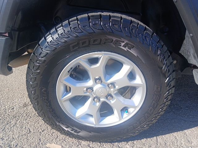 Used 2021 Jeep Wrangler Unlimited Islander image 7