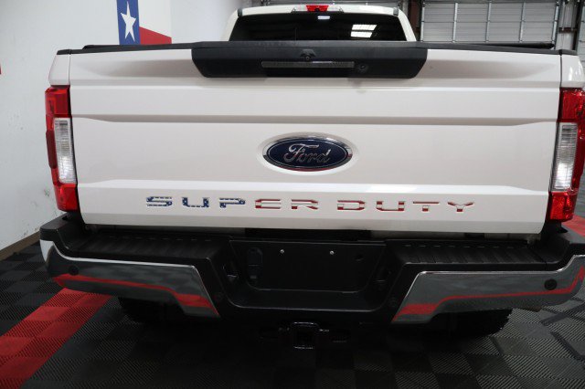Used 2017 Ford F350 Lariat w/ Lariat Ultimate Package AWD/4WD image 22