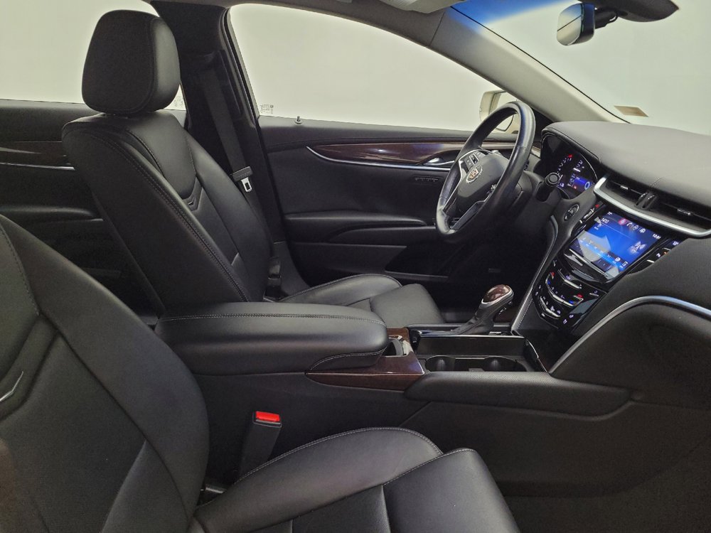 Used 2015 Cadillac XTS Luxury AWD/4WD image 21