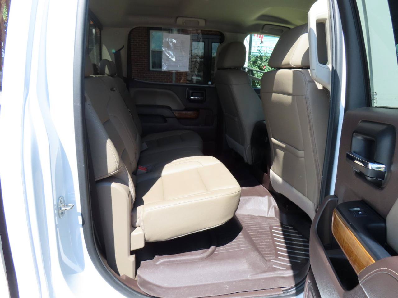 Used 2017 GMC Sierra 1500 SLT w/ SLT Premium Package AWD/4WD image 21