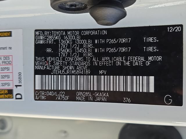 Used 2021 Toyota 4Runner Venture w/ Moonroof Package AWD/4WD image 38