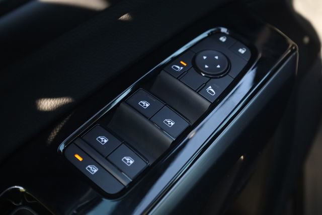 New 2026 Nissan Pathfinder SL w/ SL Premium Package AWD/4WD image 14