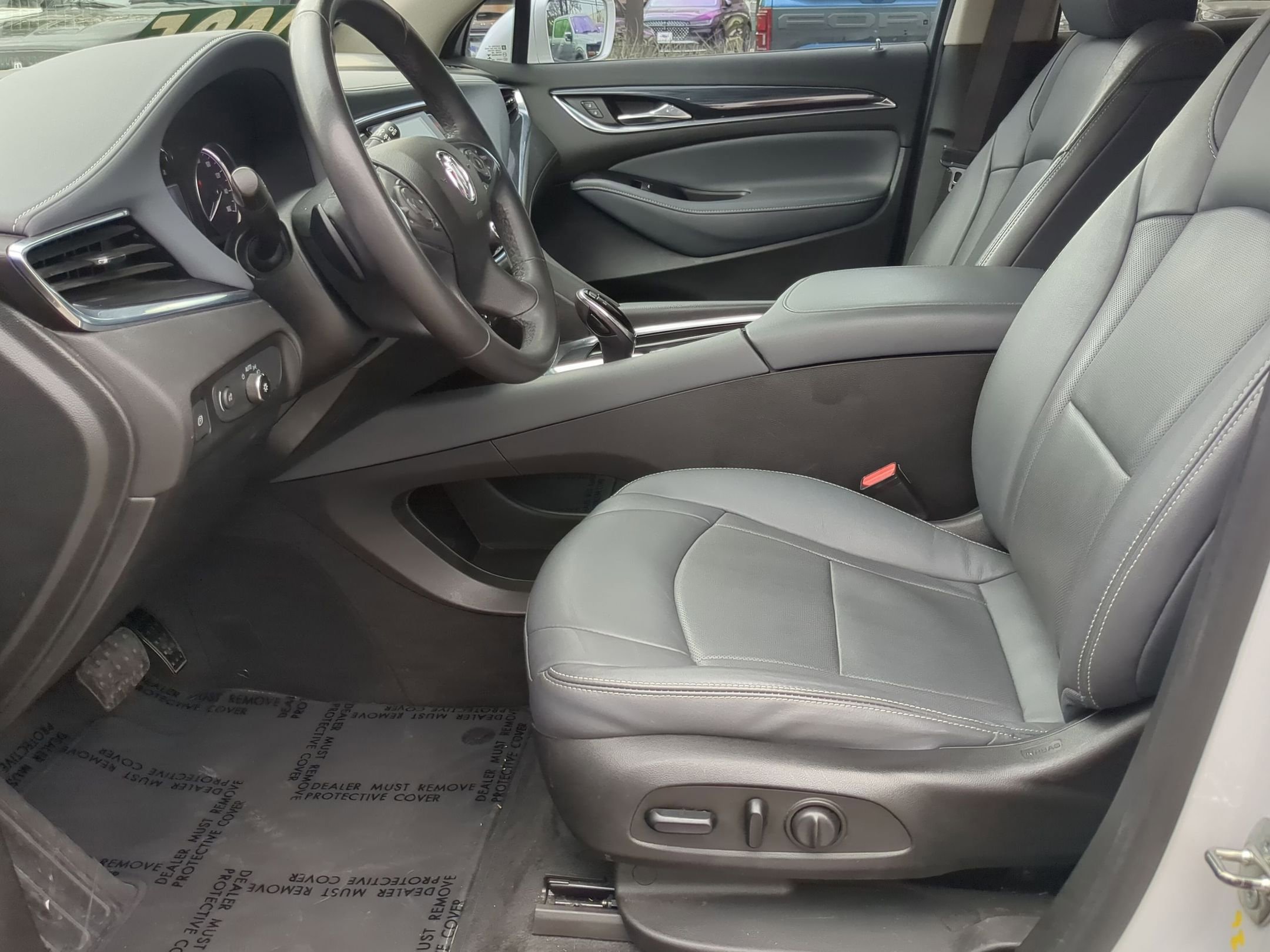 Used 2020 Buick Enclave Essence w/ Sound and Sites Package image 11