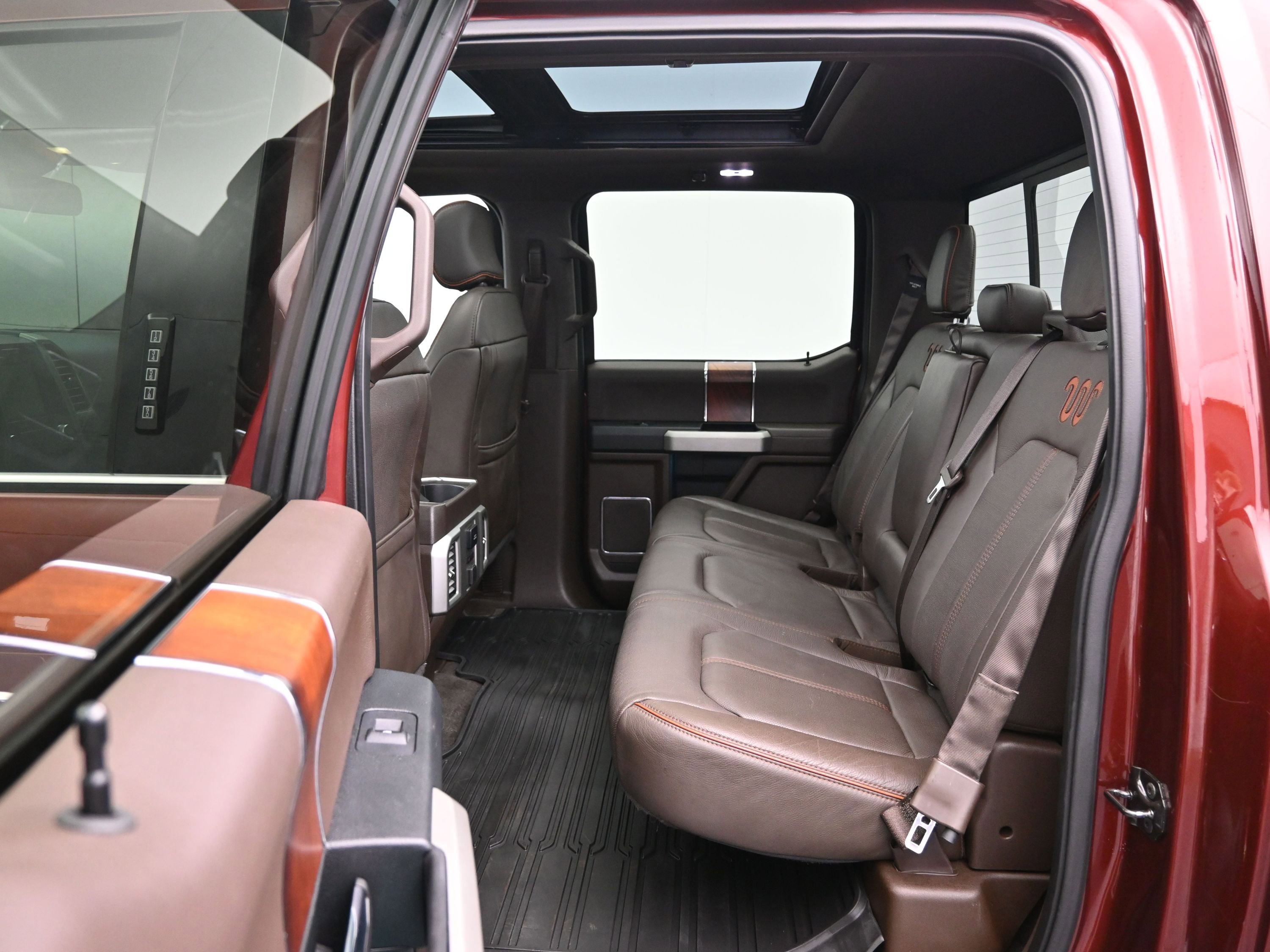 Used 2016 Ford F150 King Ranch w/ Equipment Group 601A Luxury image 11